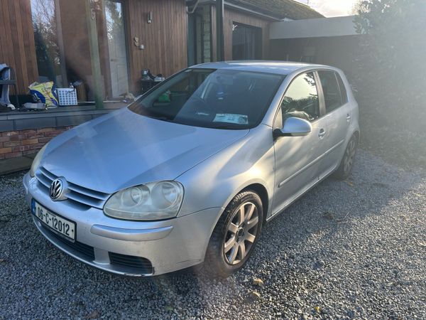 Volkswagen Golf Hatchback, Petrol, 2006, Silver