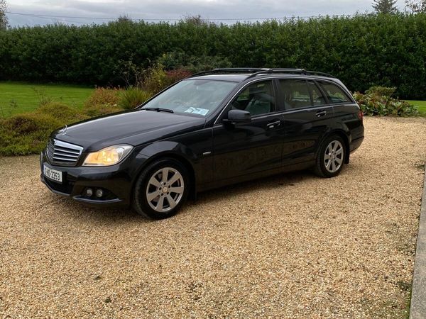 Mercedes-Benz C-Class Estate, Diesel, 2012, Black