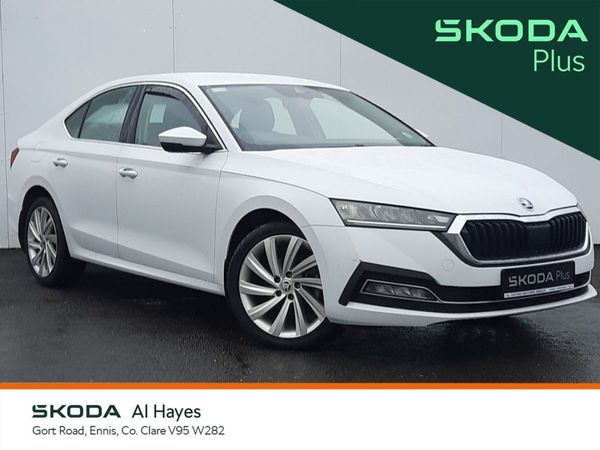 Skoda Octavia Saloon, Diesel, 2022, White