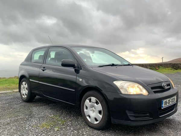 Toyota Corolla Hatchback, Petrol, 2006, Black