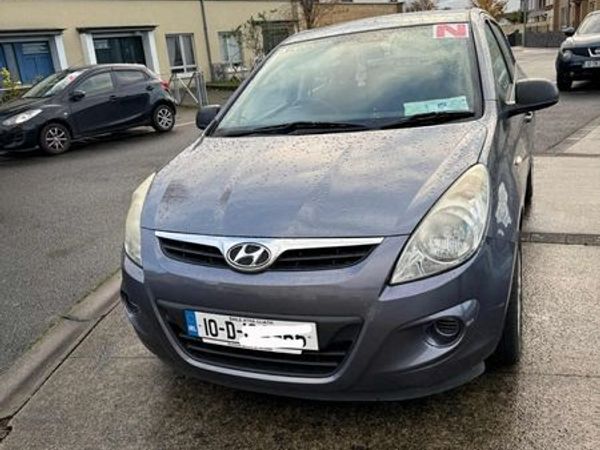 Hyundai i20 Hatchback, Petrol, 2010, Grey