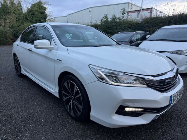 Honda Accord Saloon, Petrol Hybrid, 2017, White