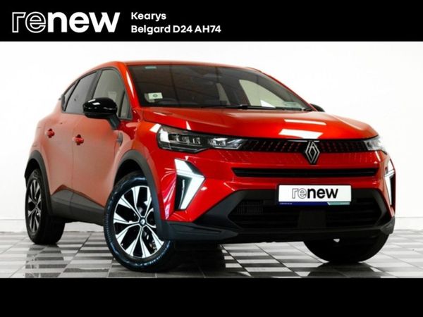 Renault Captur Hatchback, Petrol, 2025, Red