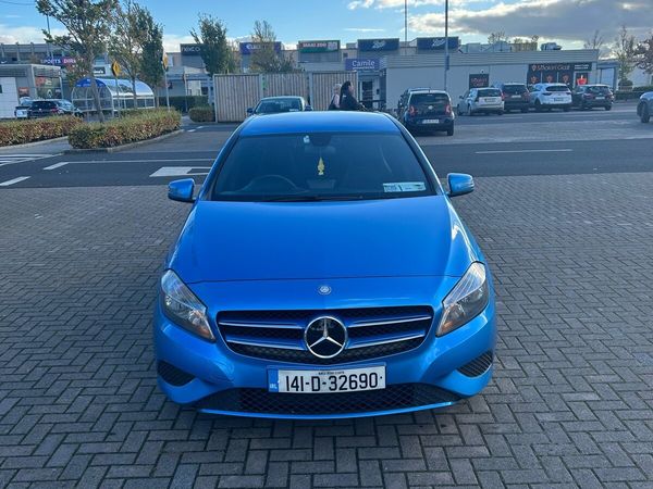 Mercedes-Benz A-Class Hatchback, Diesel, 2014, Blue
