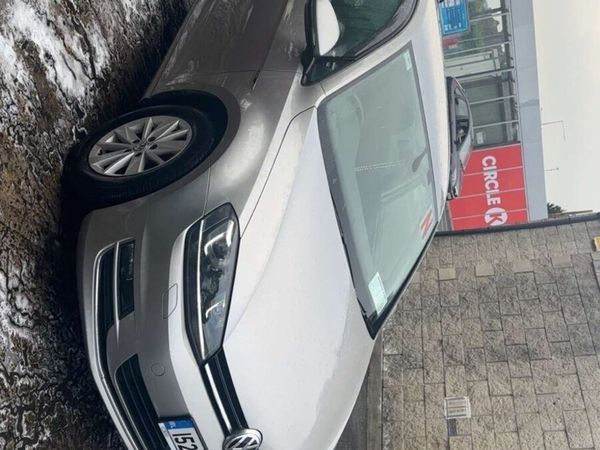 Volkswagen Golf Hatchback, Petrol, 2015, Silver