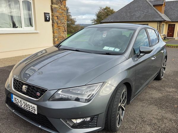 SEAT Leon Hatchback, Diesel, 2015, Grey
