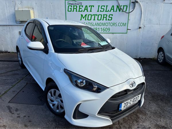 Toyota Yaris Hatchback, Petrol, 2020, White