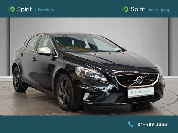 Volvo V40 Hatchback, Diesel, 2014, Black