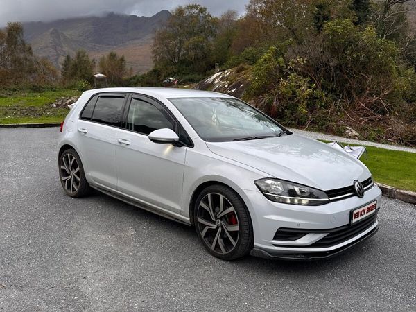 Volkswagen Golf Hatchback, Diesel, 2018, Silver