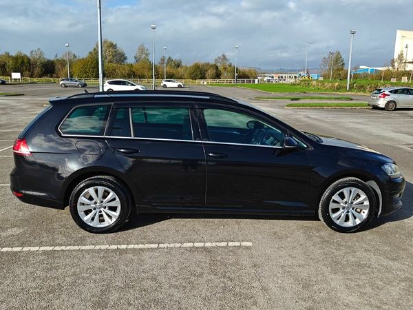 Volkswagen Golf Estate, Petrol, 2015, Black