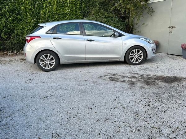 Hyundai i30 Hatchback, Diesel, 2013, Silver
