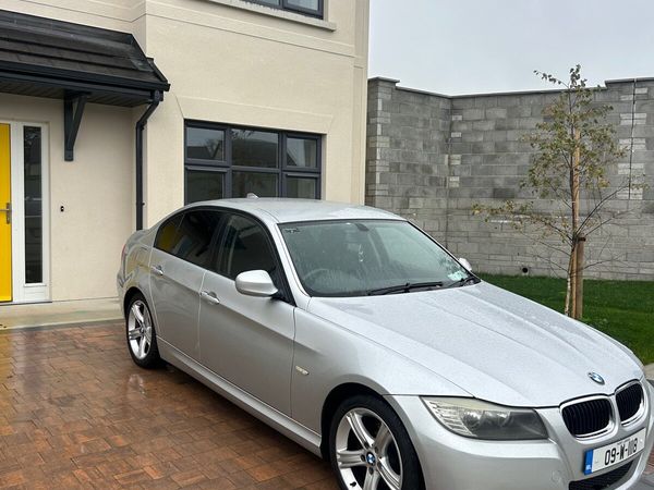 BMW 3-Series Saloon, Diesel, 2009, Silver