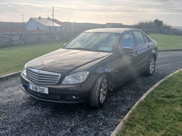 Mercedes-Benz C-Class Saloon, Diesel, 2011, Black