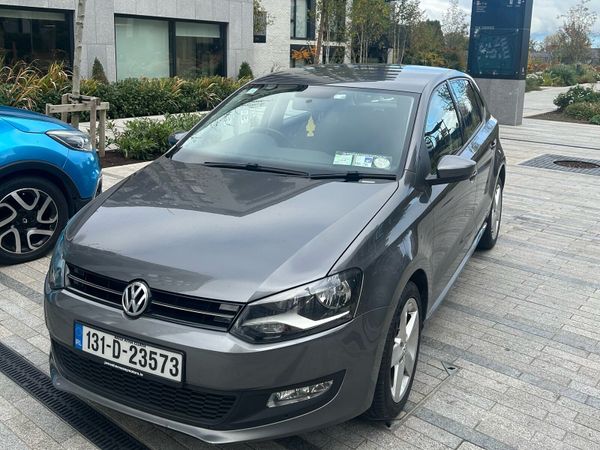 Volkswagen Polo Hatchback, Petrol, 2013, Grey