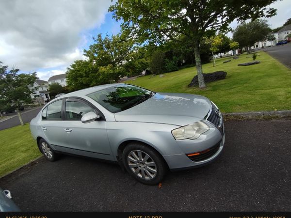 Volkswagen Passat Saloon, Diesel, 2008, Silver