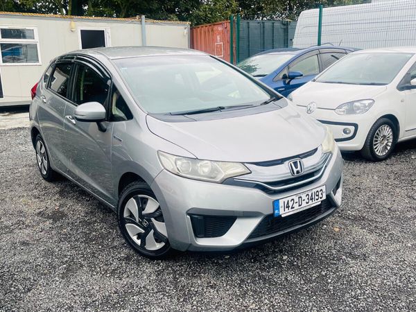 Honda Fit Hatchback, Petrol Hybrid, 2014, Grey