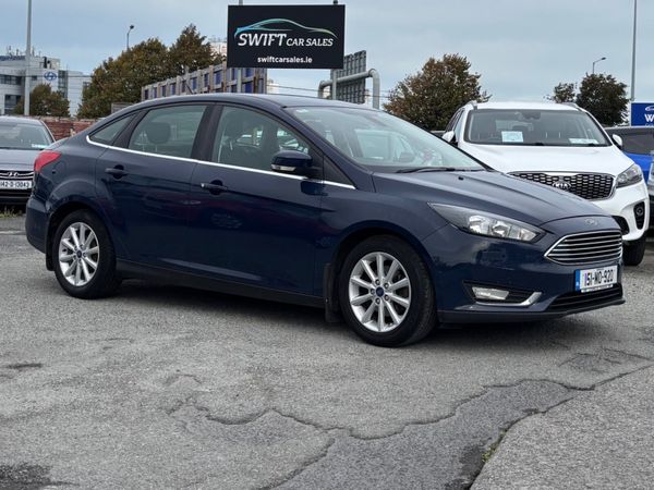 Ford Focus Saloon, Diesel, 2015, Blue