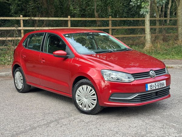 Volkswagen Polo Hatchback, Petrol, 2015, Red