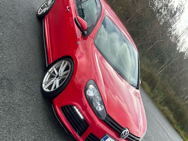 Volkswagen Golf Hatchback, Diesel, 2011, Red