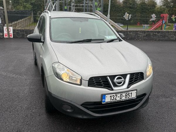 Nissan Qashqai Hatchback, Diesel, 2010, Beige