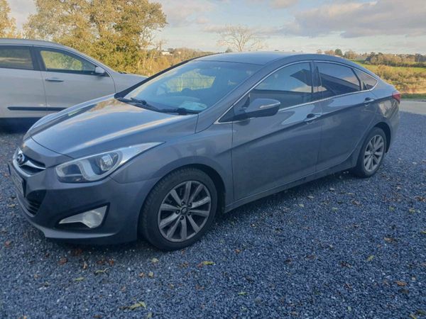 Hyundai i40 Saloon, Diesel, 2012, Silver
