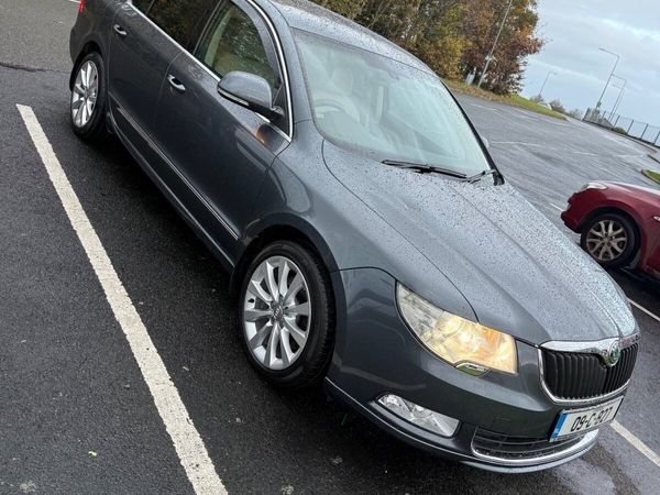 Skoda Superb Saloon, Diesel, 2009, Grey