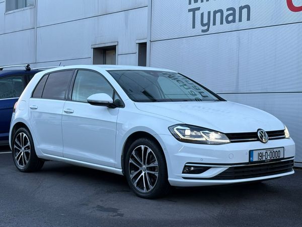 Volkswagen Golf Hatchback, Petrol, 2019, White