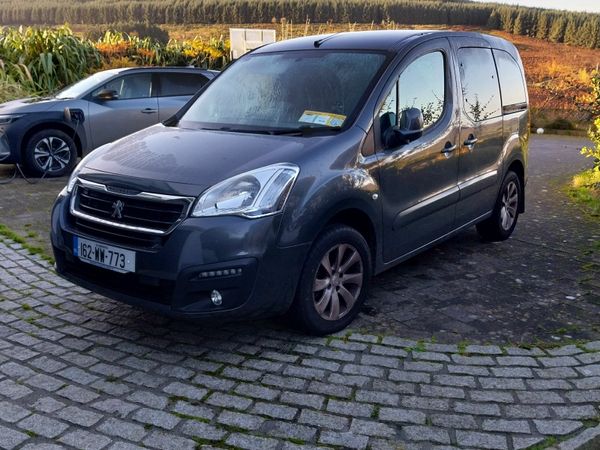 Peugeot Partner Tepee Estate/Jeep, Diesel, 2016, Grey