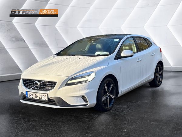 Volvo V40 Hatchback, Diesel, 2016, White