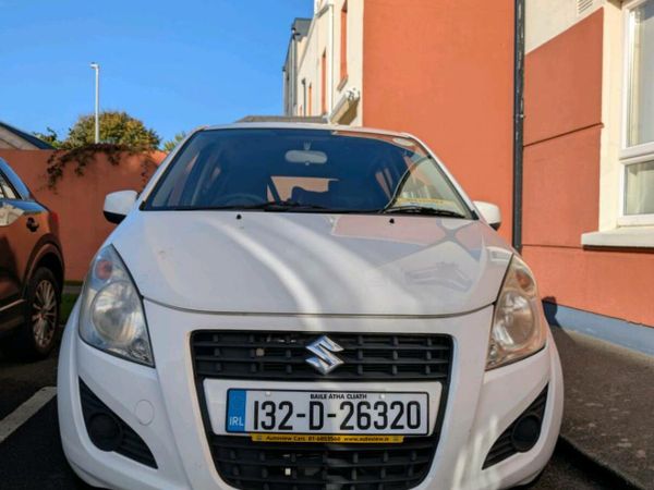 Suzuki Splash Hatchback, Petrol, 2013, White