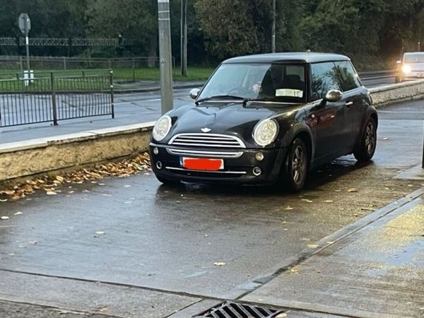 Mini One Hatchback, Petrol, 2005, Black