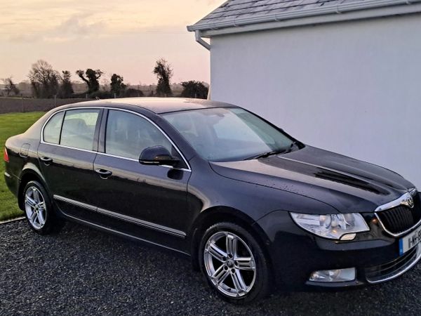 Skoda Superb Saloon, Diesel, 2011, Black