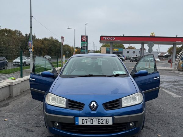 Renault Megane Hatchback, Petrol, 2007, Blue
