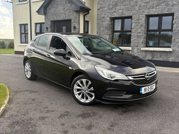 Opel Astra Hatchback, Diesel, 2016, Black