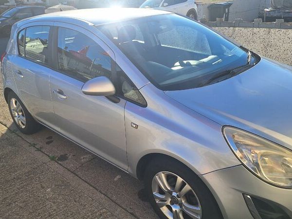 Opel Corsa Hatchback, Petrol, 2012, Silver