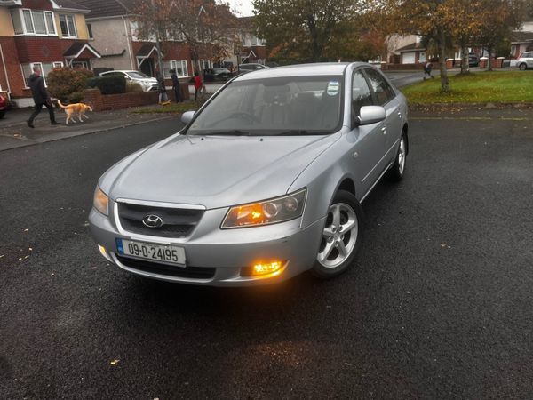 Hyundai Sonata Saloon, Petrol, 2009, Silver
