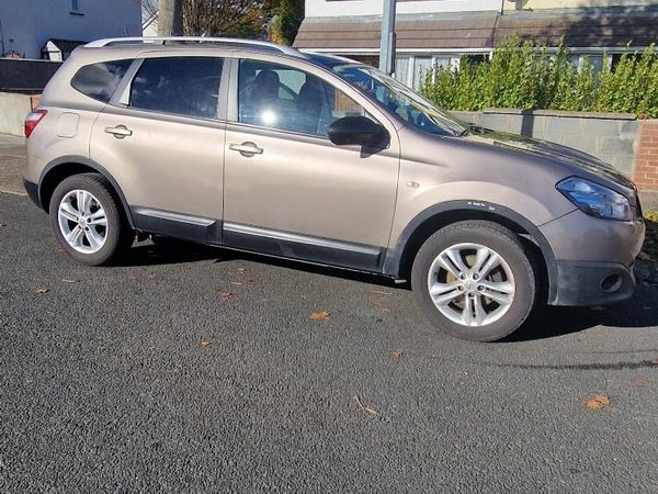 Nissan Qashqai+2 Hatchback, Diesel, 2010, Beige