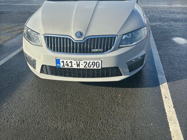 Skoda Octavia Hatchback, Diesel, 2014, Grey