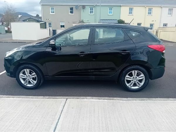 Hyundai ix35 SUV, Diesel, 2012, Black