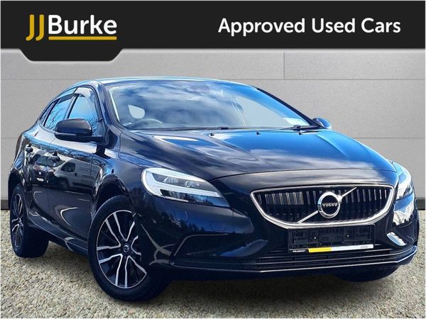 Volvo V40 Hatchback, Diesel, 2020, Black