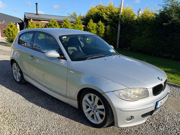 BMW 1-Series Hatchback, Diesel, 2009, Silver