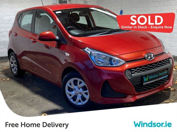 Hyundai i10 Hatchback, Petrol, 2019, Red