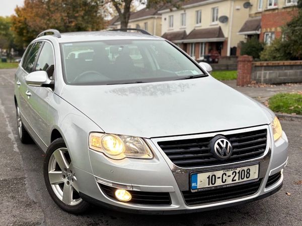 Volkswagen Passat Estate, Diesel, 2010, Silver