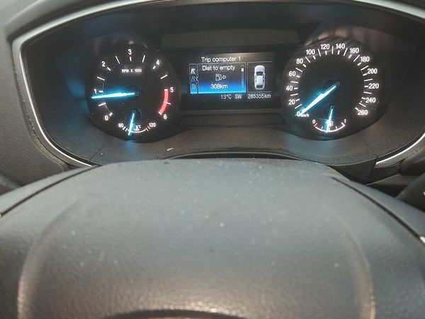 Ford Mondeo Hatchback, Diesel, 2015, Blue