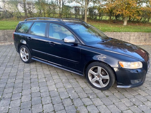 Volvo V50 Estate, Diesel, 2011, Black
