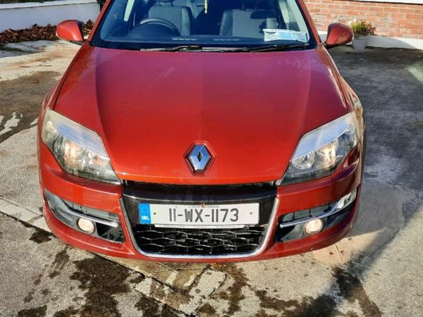 Renault Laguna Hatchback, Diesel, 2011, Red