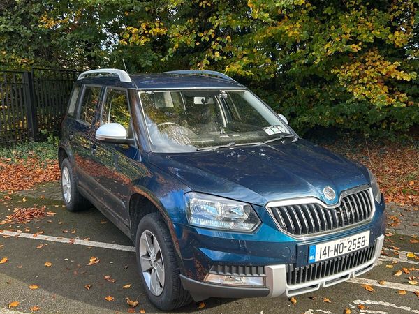 Skoda Yeti SUV, Petrol, 2014, Blue