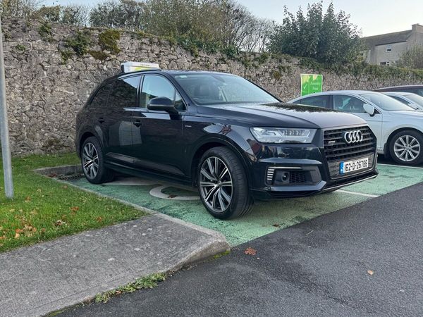 Audi Q7 SUV, Diesel Hybrid, 2016, Blue