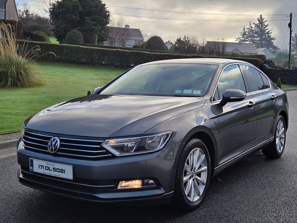 Volkswagen Passat Saloon, Diesel, 2017, Grey