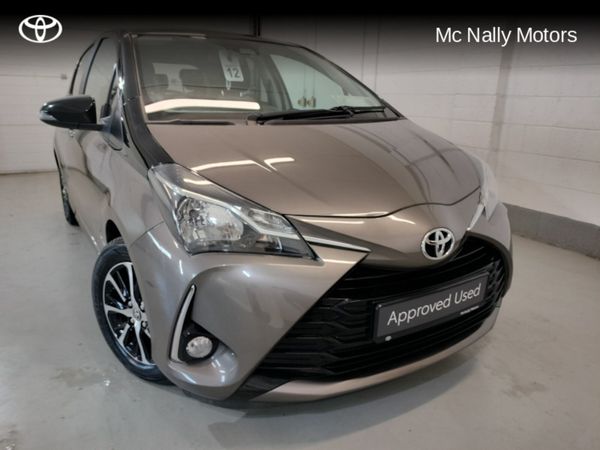 Toyota Yaris Hatchback, Petrol, 2018, Grey